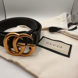 Gucci Leather Belt with Double G Buckle and dust bag